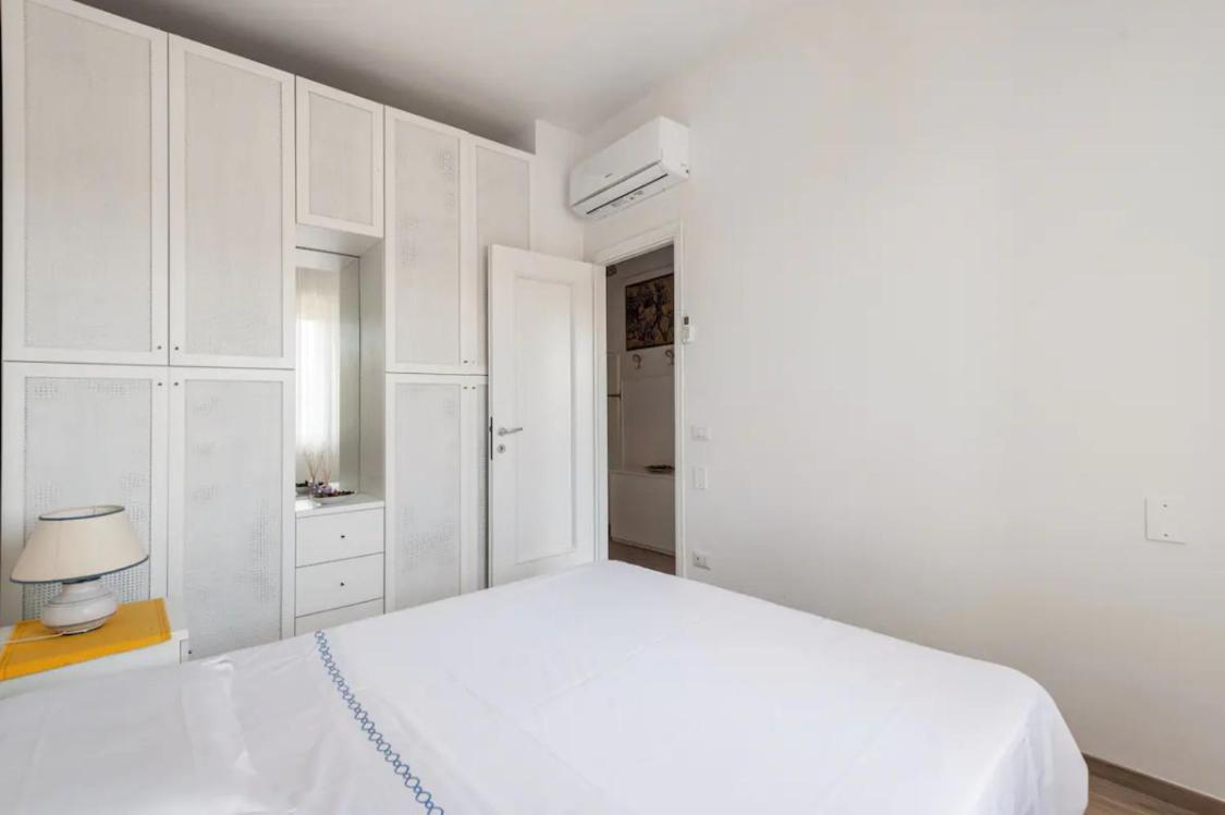 Seaside Apt Private Parking And Near The Beach Viareggio Exterior photo